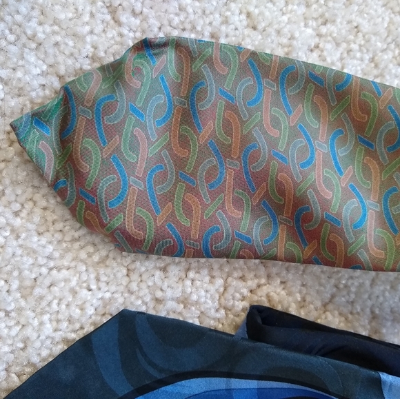 Lot 2 Men's 100% Silk Neck Tie - Picture 3 of 6